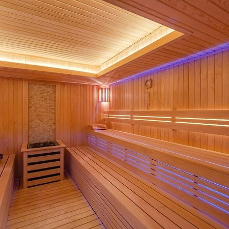 Montenegro Lodge Kavač Exterior foto A modern Finnish sauna