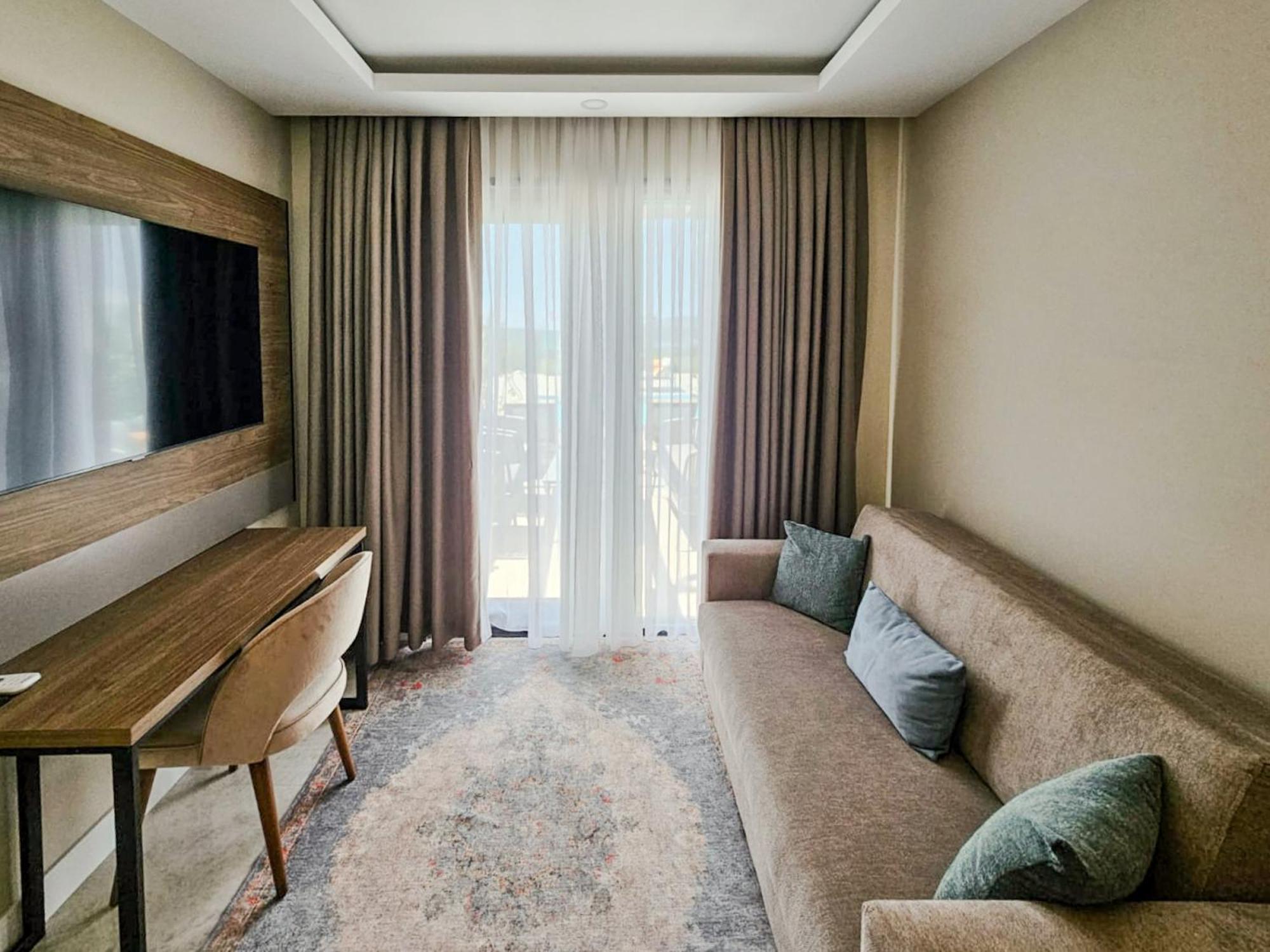 Montenegro Lodge Kavač Zimmer foto A room at the hotel